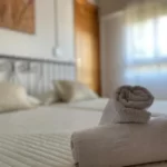 hostal-el-castillo-habitacion-d0a4493